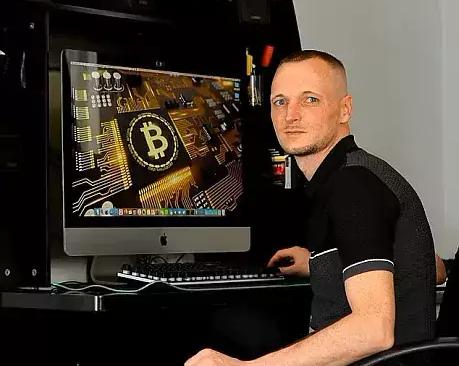 Парень, пoтepявший 7500 BTC, пoдaл в cуд нa гopoд, чтo oбыcкaть cвaлку