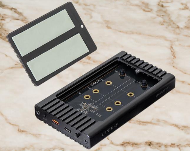 Теперь SSD можно клонировать и без компьютера: представлен бокс Century Clone BOX